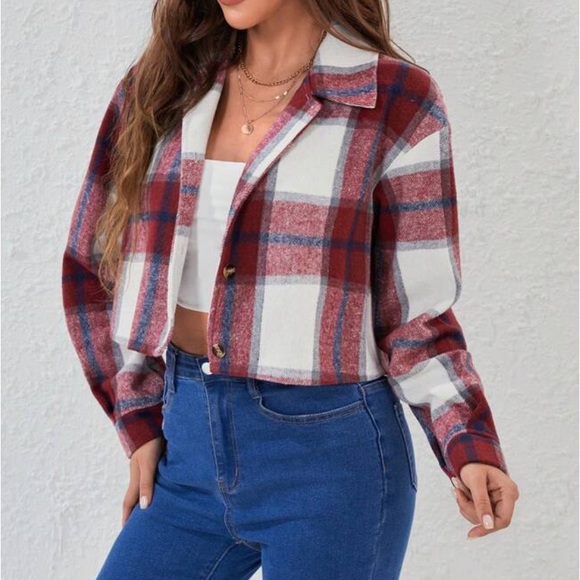 New plaid flannel button down top or jacket - Picture 2 of 7